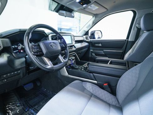 Used 2024 Toyota Tundra SR5 w/ SR5 Convenience Package AWD/4WD image 4