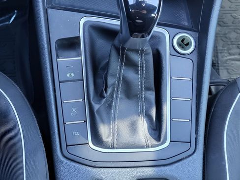 Used 2025 Volkswagen Jetta Sport FWD image 15