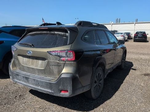 Used 2025 Subaru Outback Onyx Edition AWD/4WD image 4