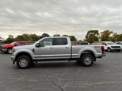Used 2022 Ford F350 XLT w/ XLT Premium Package AWD/4WD image 2