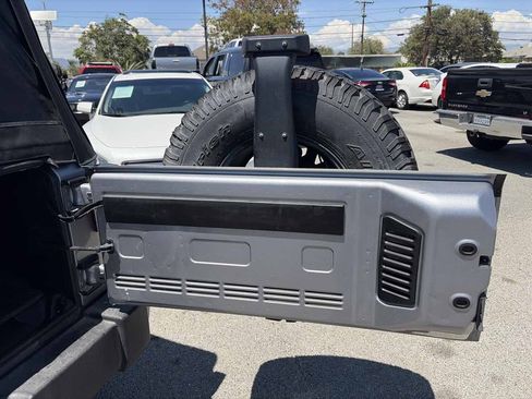 Used 2014 Jeep Wrangler Unlimited Sport w/ Connectivity Group AWD/4WD image 14