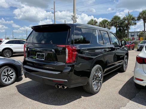 Used 2024 GMC Yukon Denali Ultimate AWD/4WD image 4
