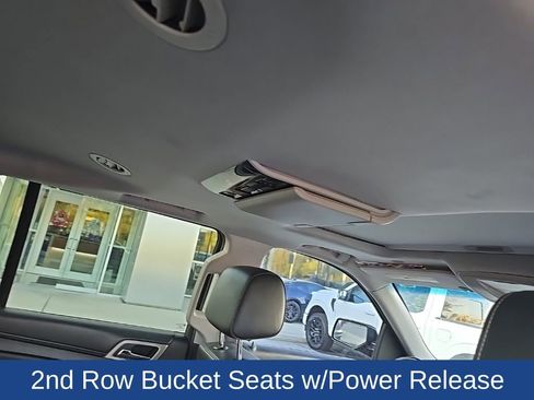 Used 2017 GMC Yukon XL Denali w/ Open Road Package image 12