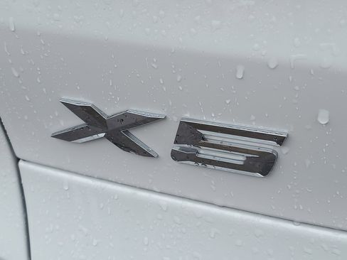 Certified 2025 BMW X5 xDrive40i w/ M Sport Package image 30