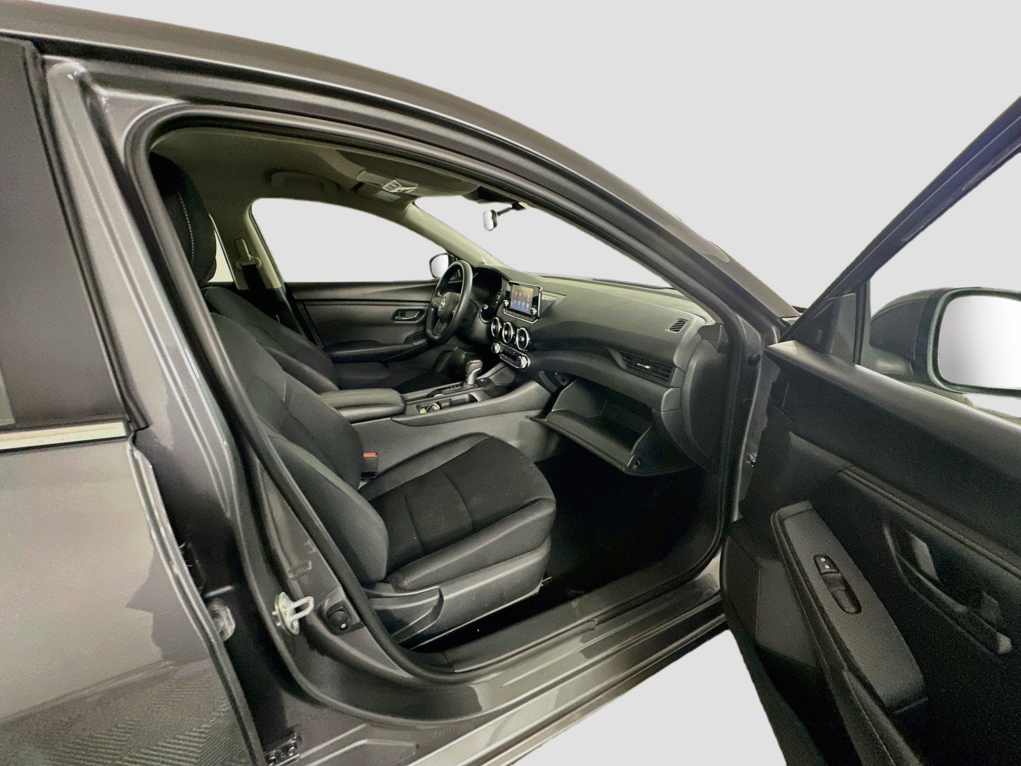 Used 2025 Nissan Sentra S FWD image 29