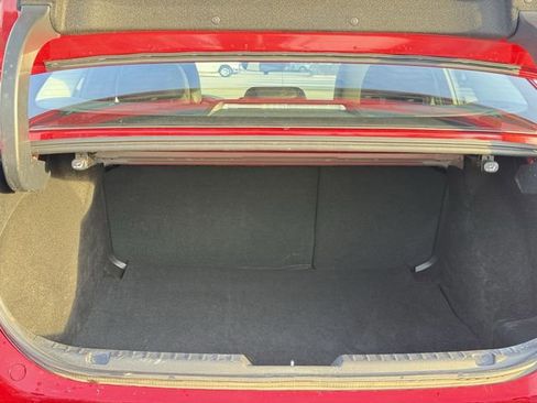 Used 2025 MAZDA MAZDA3 s image 33