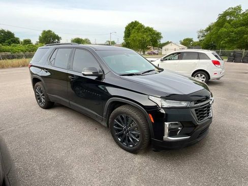 Certified 2023 Chevrolet Traverse RS AWD/4WD image 2