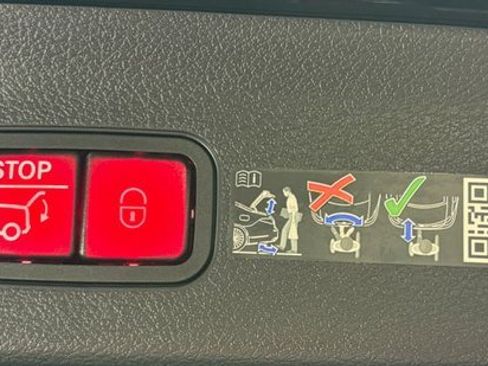 Used 2025 Mercedes-Benz GLS 63 AMG GLS 63 AMG image 35