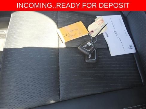 Used 2026 Cadillac Vistiq Sport w/ LPO, Floor Liner Package AWD/4WD image 9