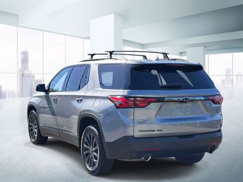 Used 2023 Chevrolet Traverse RS AWD/4WD image 3