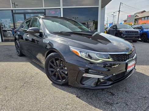 Used 2020 Kia Optima Premium FWD image 2