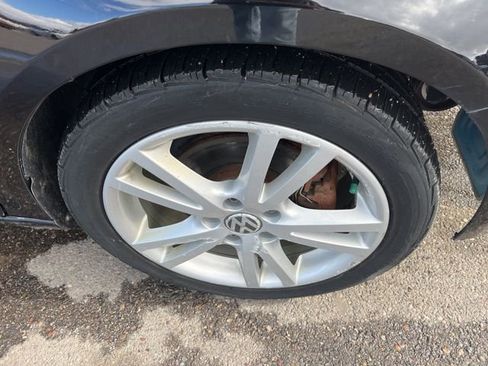 Used 2008 Volkswagen Rabbit S image 18