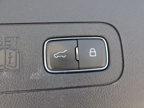 Used 2024 Lincoln Aviator Reserve w/ Elements Package Plus image 36