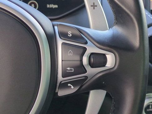 Used 2021 Aston Martin V8 Vantage Coupe image 22