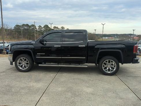 Used 2018 GMC Sierra 1500 SLT image 4