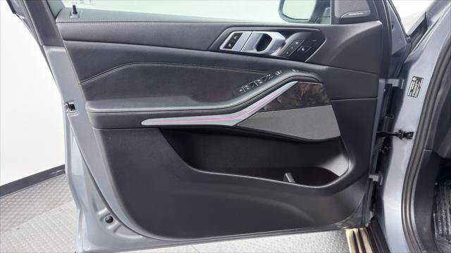 Used 2025 BMW X5 sDrive40i RWD image 13