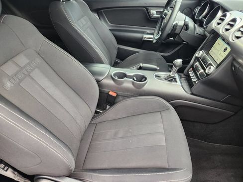 Used 2019 Ford Mustang Coupe w/ Equipment Group 101A RWD image 12
