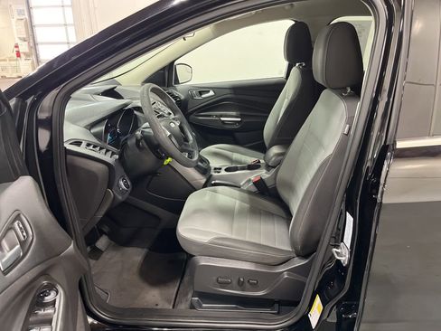 Used 2016 Ford Escape SE image 22