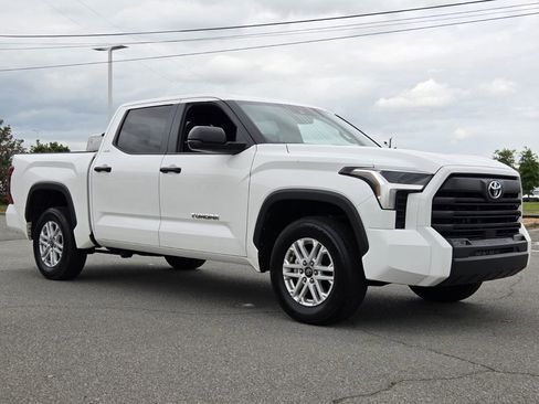 Used 2025 Toyota Tundra SR5 RWD image 7