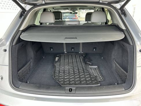 Used 2019 Audi Q5 2.0T Premium Plus w/ Premium Plus Package AWD/4WD image 24