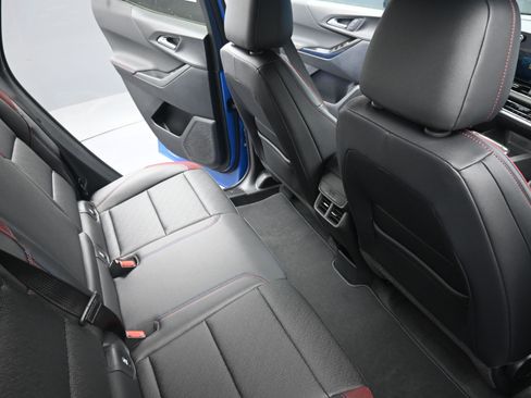 New 2026 Chevrolet Equinox RS w/ Safety and Technology Package AWD/4WD image 32
