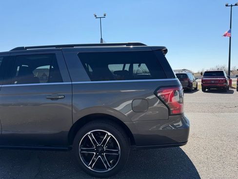 Used 2021 Ford Expedition Max Limited AWD/4WD image 8