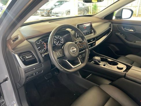 Used 2023 Nissan Rogue SL AWD/4WD image 6