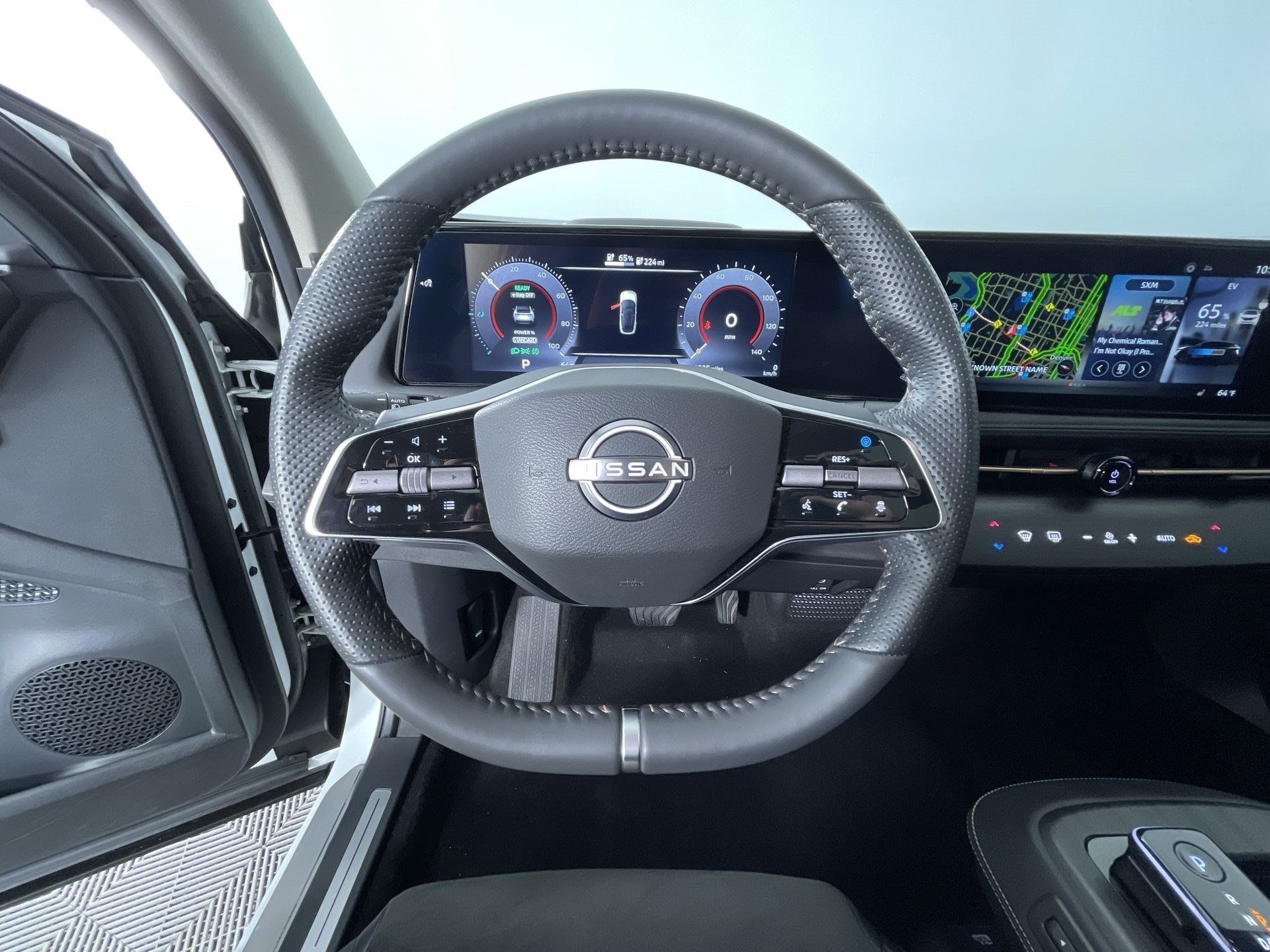 Certified 2024 Nissan Ariya AWD image 15