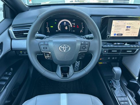 Certified 2026 Toyota Camry SE w/ Convenience Package FWD image 14