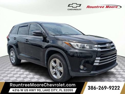 Used 2018 Toyota Highlander Limited FWD image 1