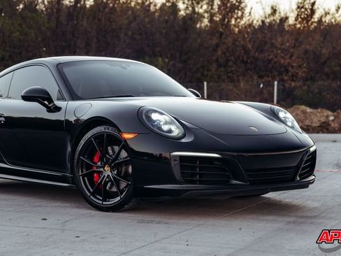 Used 2019 Porsche 911 Carrera 4S image 36