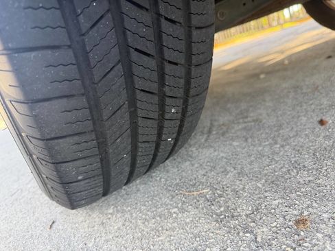 Used 2013 Subaru Outback 2.5i Limited image 34