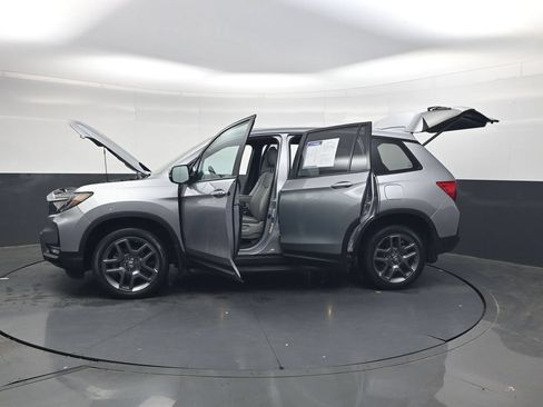 Used 2023 Honda Passport EX-L image 39