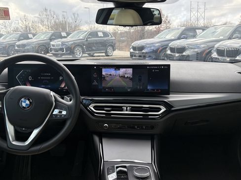 Used 2023 BMW 230i xDrive 230i xDrive w/ Premium Package image 30