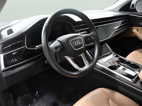 Used 2021 Audi Q8 Prestige AWD/4WD image 10