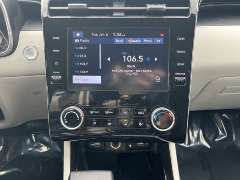 Used 2023 Hyundai Tucson SEL image 18