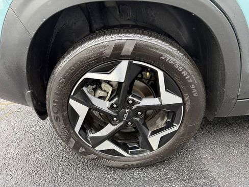 Certified 2025 Kia Seltos S FWD image 43