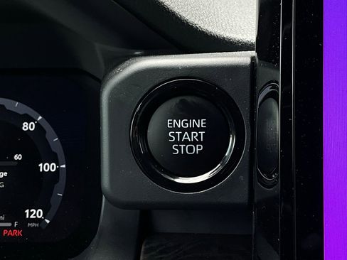 Used 2024 Toyota Tacoma Limited w/ Limited Package (LT) image 34