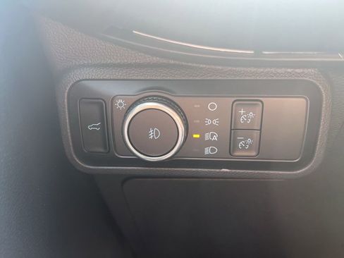 Used 2025 Ford Explorer ST image 25