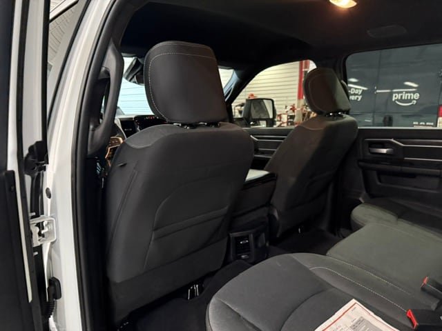 Certified 2024 RAM 2500 Big Horn w/ Night Edition AWD/4WD image 34