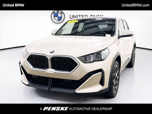 Used 2026 BMW X2 xDrive28i AWD/4WD image 1