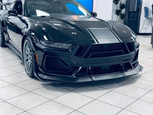 New 2026 Ford Mustang GT Premium w/ GT Performance Package RWD image 4