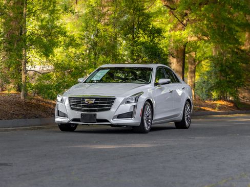Used 2016 Cadillac CTS Luxury RWD image 40