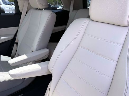 Certified 2026 Mercedes-Benz GLS 450 4MATIC image 14