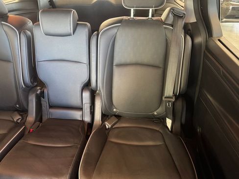 Used 2022 Honda Odyssey Elite image 19