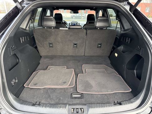 Used 2022 Ford Edge ST-Line image 20