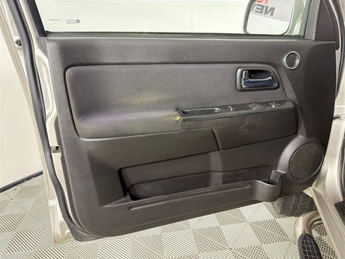 Used 2009 GMC Canyon SLE image 10