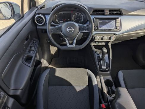 Used 2025 Nissan Versa SV image 14