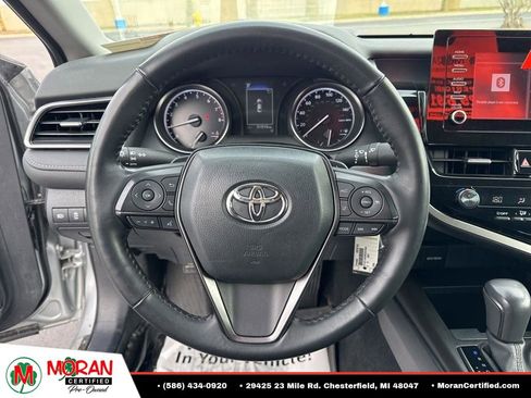 Used 2024 Toyota Camry SE FWD image 14