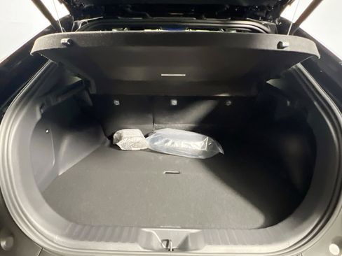 New 2026 Toyota C-HR AWD/4WD image 34